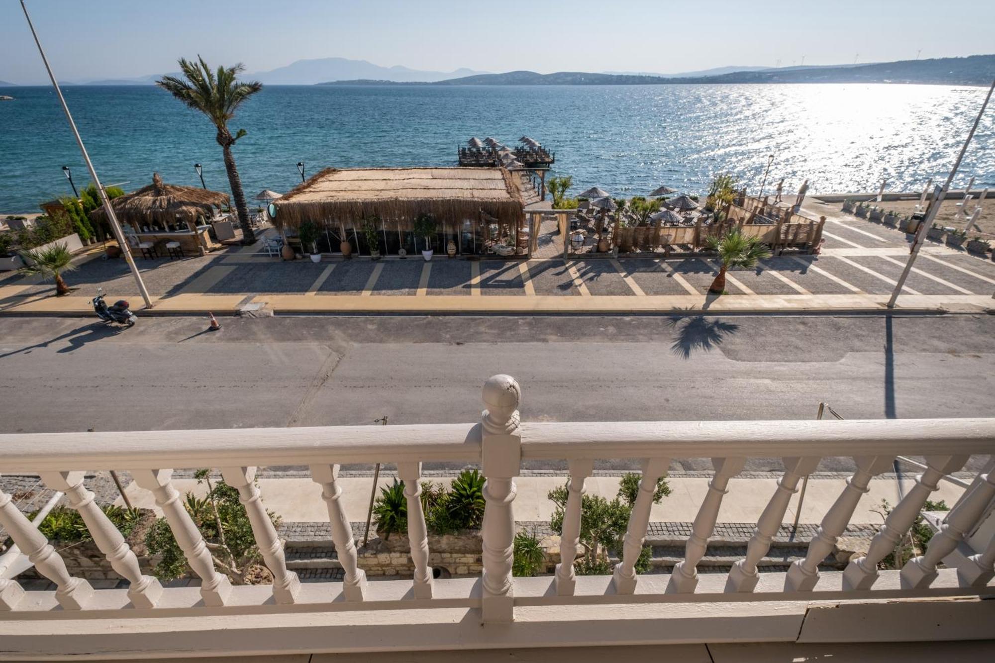 Nars Ilica Hotel Beach Adults Only 12Plus Çeşme Exterior photo